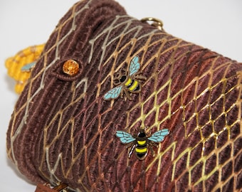 Bee Happy Crossbody Basket Purse