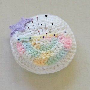 Crochet Pincushion Rainbow and Stars Round Pin Cushion, Reversible Beaded Pillow, Sewing Notion, Hidden Pocket, Gift for Sewers and Quilters