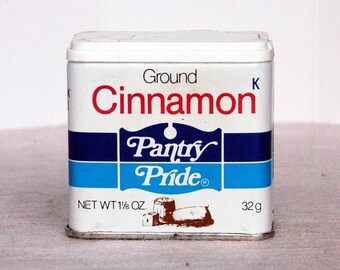 Pantry Pride Ground Cinnamon Tin Can Vintage 1970s Spice Food Seasoning, Condiment Can, Food Fair Stores Grocery Supermarket Kitchen Display