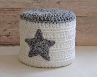 Rustic Star Decor Toilet Paper Cover Grey and White Crochet Cozy Modern Bathroom Spare Roll Holder, Cottage Farmhouse Home Decor Accessory