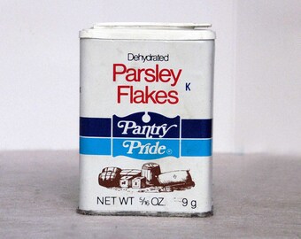 Pantry Pride Parsley Flakes Tin Can Vintage 1970s Spice Food Seasoning, Condiment Can, Food Fair Stores Grocery Supermarket Kitchen Display