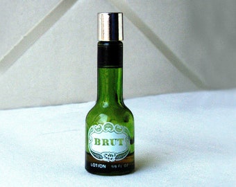 Faberge Brut Lotion Bottle Miniature Green Glass 1/8 ounce Collectible Mini Bottle Sample Size Vintage 1960s Aftershave for Men Made in USA