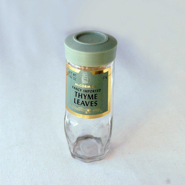 McCormick Spice Jar Thyme Leaves Bottle Clear Glass Owens-Illinois Co, Sage Color Screw-On Cover Vintage 1970s Herb Food Seasoning Container