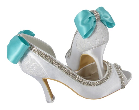 robin egg blue heels