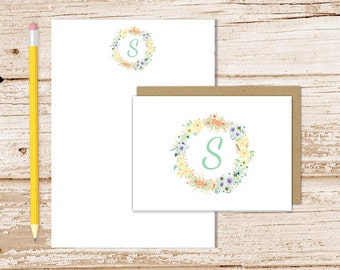 personalized stationery set . floral initial notepad + note card set . wreath . womens notecards note pad . botanical stationary gift set