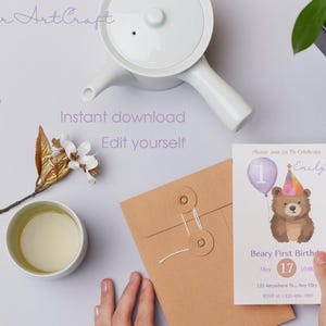 Plantilla de invitación de cumpleaños con un adorable osito de peluche - Invitación editable para el primer cumpleaños de una niña - Diseño imprimible en Canva imagen 2