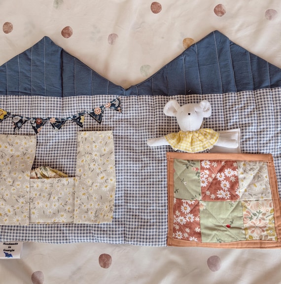 Handmade Dollhouse Made by Fabric, Tiny Mouse House, Soft Home