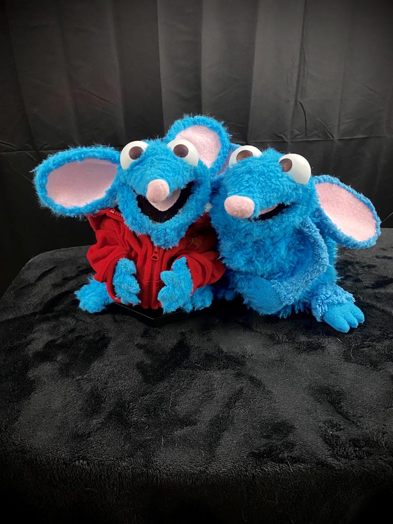 Tuttle the Mouse Hand Puppet - Etsy