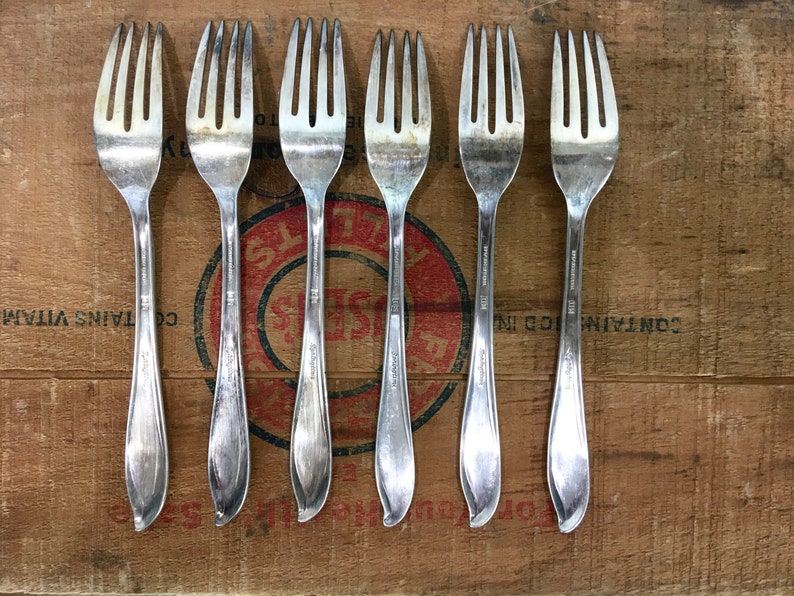 Vintage Silver Plate Fork Lot of 6 1847 Rogers Bros Springtime Dinner Forks Replacement Set Silverware Flatware