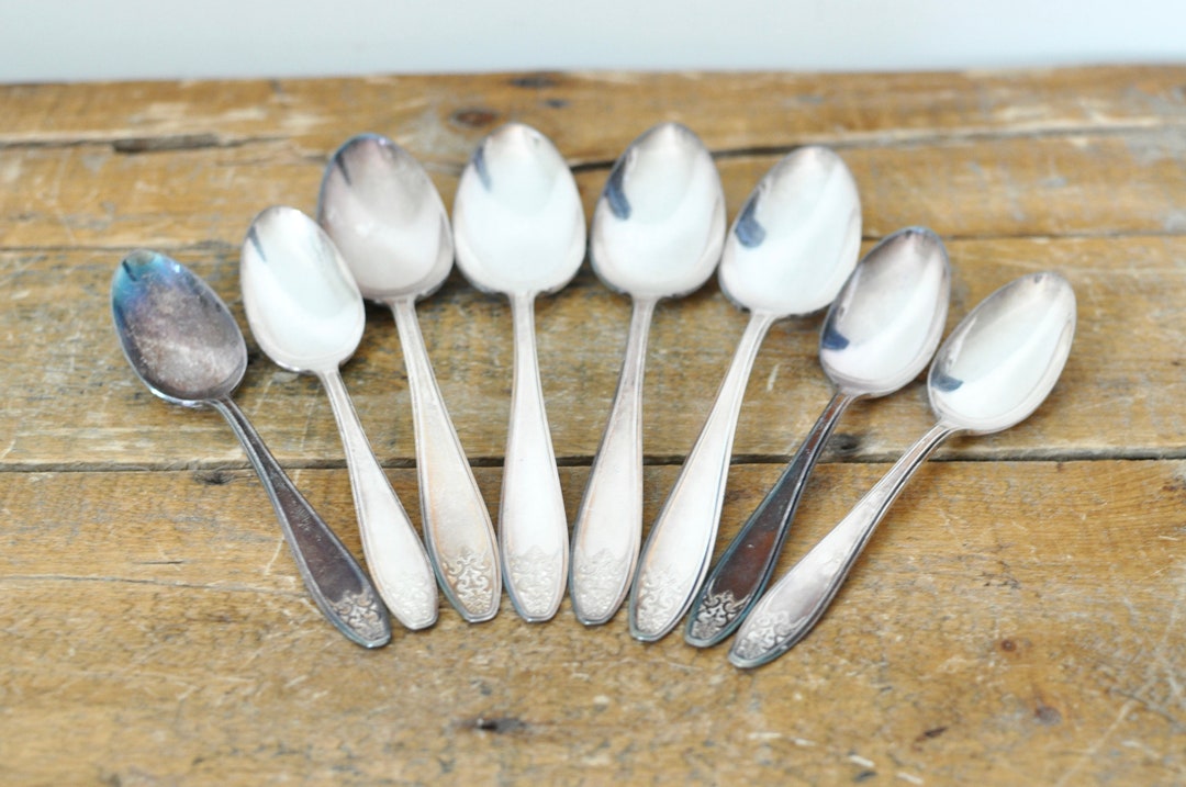 Lady doris deals silver plate spoon