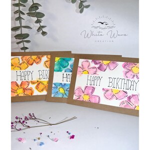 Conjunto de 3 - Cartão de feliz aniversário pintado à mão - cartão com design floral - cartão tamanho A6 e envelopes - esta é uma pintura original, não uma impressão
