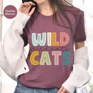 Camiseta de los Wildcats – Camiseta del equipo Wildcats – Camiseta con espíritu escolar de los Wildcats – Camiseta colorida de los Wildcats – Ropa de los Wildcats – Camiseta con espíritu de los Wildcats