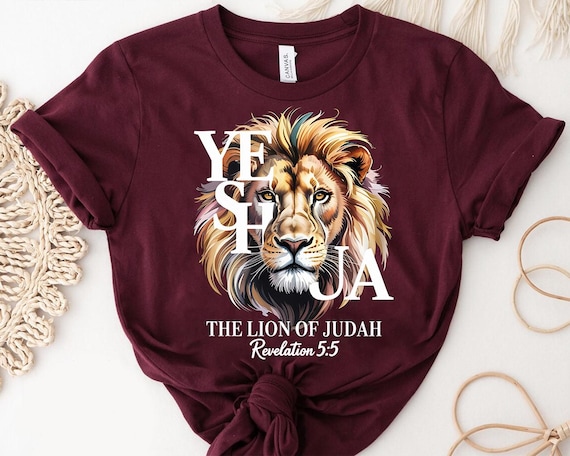 Yeshua Lion of Judah Shirt – Revelation 5:5 Bible Verse Tee – Christian Lion T-shirt – Messianic Faith Shirt – Jesus Lion Graphic Top
