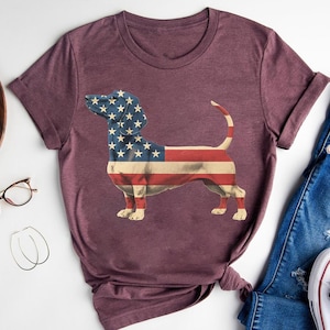 American Flag Dachshund Shirt – Patriotic Wiener Dog Tee – 4th of July Sausage Dog Lover Gift – USA Pride Pet Owner T-Shirt