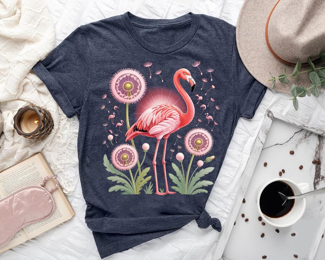 トロピカルフラミンゴグラフィックTシャツ：花柄バードシャツ、夏休み 