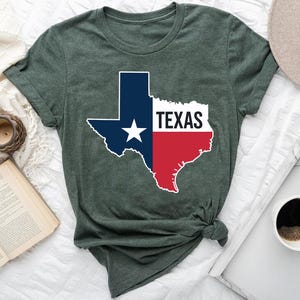 Texas Flag Shirt – Lone Star State Outline Tee – Bold Red White Blue Texas Graphic T-Shirt – Patriotic Southern Pride Gift for Texans