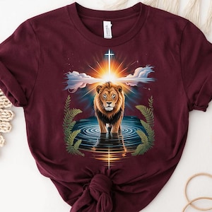 Lion Reflection Shirt – Christian Lion of Judah Graphic Tee with Cross and Water – Bold Faith Jesus T-Shirt – Religious Gift for Believers