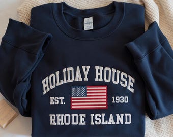 Besticktes Holiday House Sweatshirt, Rhode Island Sweatshirt, East Coast Shirt, Americana Geschenk, Folklore Merch, Herbst Americana Geschenk