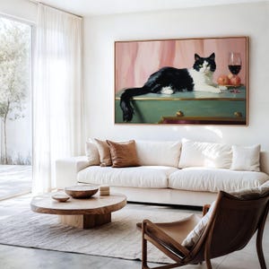 タキシード猫と赤ワインのウォールアート。ダイニングルームの壁飾りやバーへのギフトに最適。ワイン愛好家のための油絵風猫好きポスター。