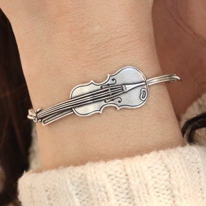 Violin Bracelet Bracelet, Violin Anklet, Sterling Silver Finish, Violin Jewelry, Large Violin, Violinist Gifts