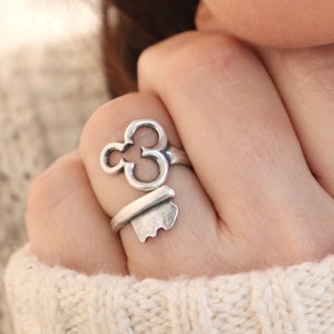Clover Ring, Clover Key Ring, Lucky Ring, Adjustable, Sterling Silver Finish, Adjustable Ring