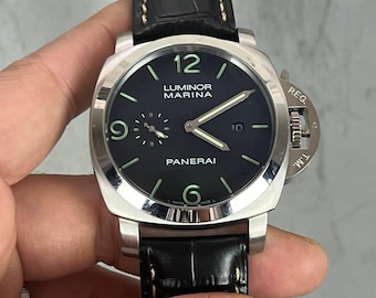 Automatic Men’s Watch – Black Dial Leather Wristwatch, Elegant Design