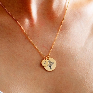 Custom Family Birth Flower Bouquet Necklace,Gold Charm Pendant, Unique Gift for Grandma, Mothers  Jewelry, Birthday Gifts for Her,Christmas