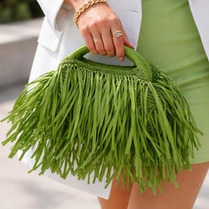 Grass Green Fringe Bag ,Raffia Clutch ,Boho Purse, Knitted Shaggy Tote, Festival Bag, Crochet Bag, Beach Party Bag, Gİft For Her Women