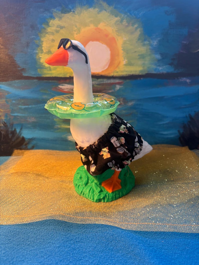 Desk Goose Swimsuit zdjęcie 5