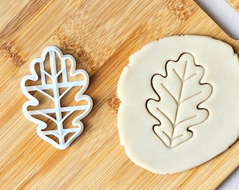 Kakform av eklöv – höstbakning, lerformade kakor av fondant