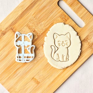 Cute Cat Cookie Cutter-animal icing decoration, biscuit cutter and stamp,  kitty baking accessories cake decoration, fondant clay cutter