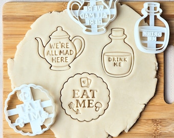Alice in Wonderland Cookie Cutters – Mad Hatter Tea Party Theme Baking