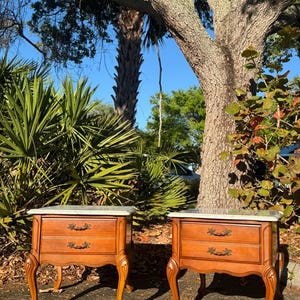 SOLD LOCALLY!! Pair of Vintage French Louis XV Walnut End Tables with White Marble Tops, 2 Drawer Nightstands