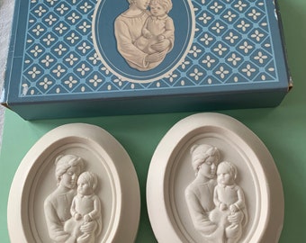 Vintage Set Of Mother’s Day Avon Carved Bar Soap Mother and Child Original Box 1983