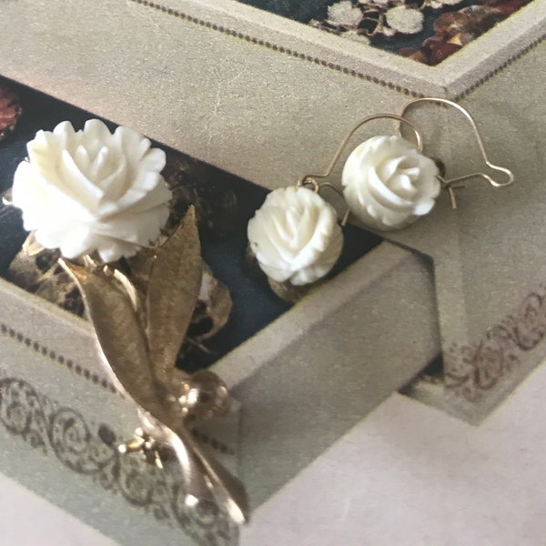 Vintage Carved White Rose Brooch and Matching Pierced Earrings Demure Retro Gold Tone Jewelry