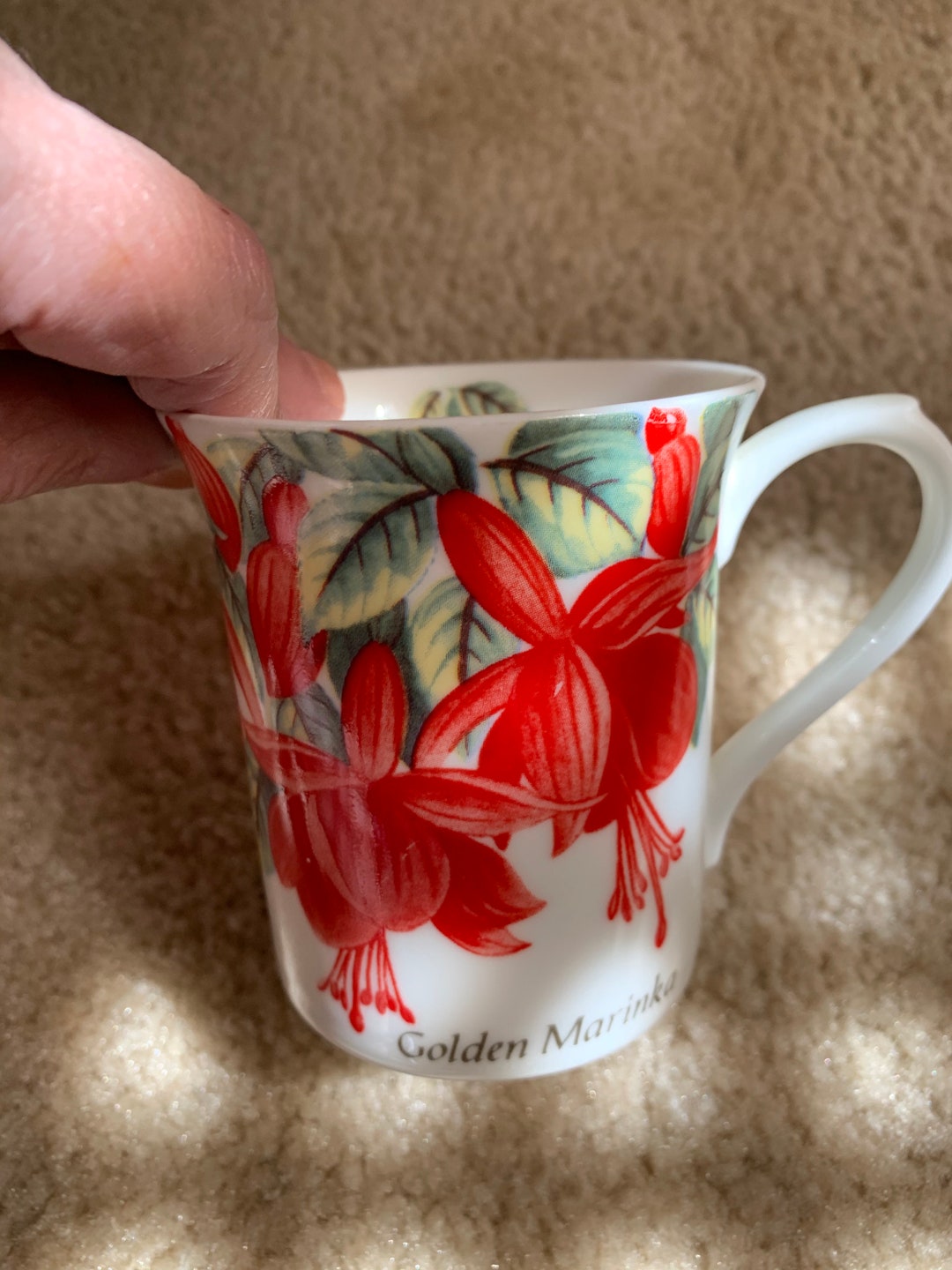 Queens Fine Bone China Coffee Mug Cup Golden Marinka Made in England