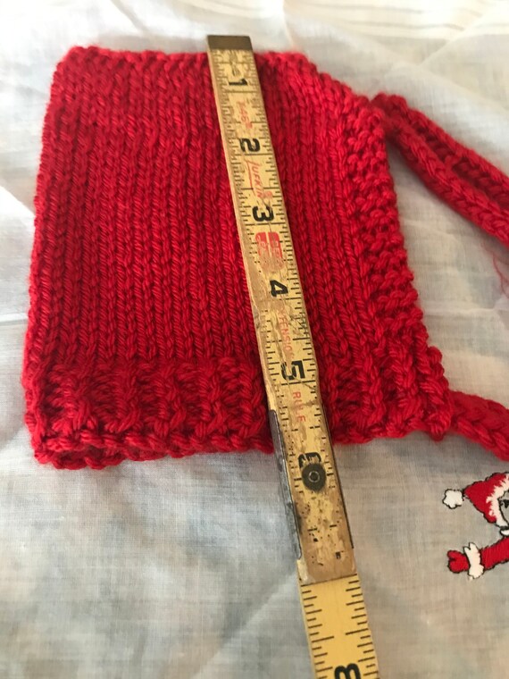 Adorable vintage 1950s Red Knitted Cashmire Winte… - image 3