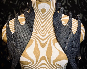 Lithium Vest in Embossed Snake