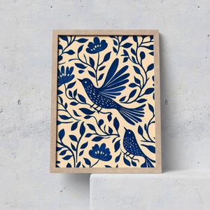 Stampa artistica da parete Chinoiserie, stampa floreale minimalista, poster di uccelli blu navy, arte da parete botanica estetica, arredamento per la casa boho ed eclettico