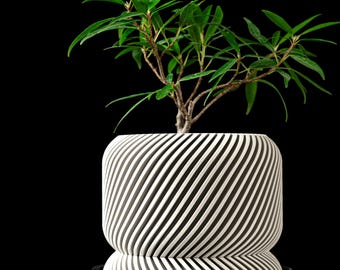 Diagonal Ribbed Planter "Slant" | Custom Color Plant Pot
