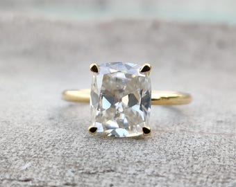 Elongated Cushion Cut Lab-Grown Diamond Ring, 2CT Solitaire, 14K Yellow Gold Bridal Jewelry