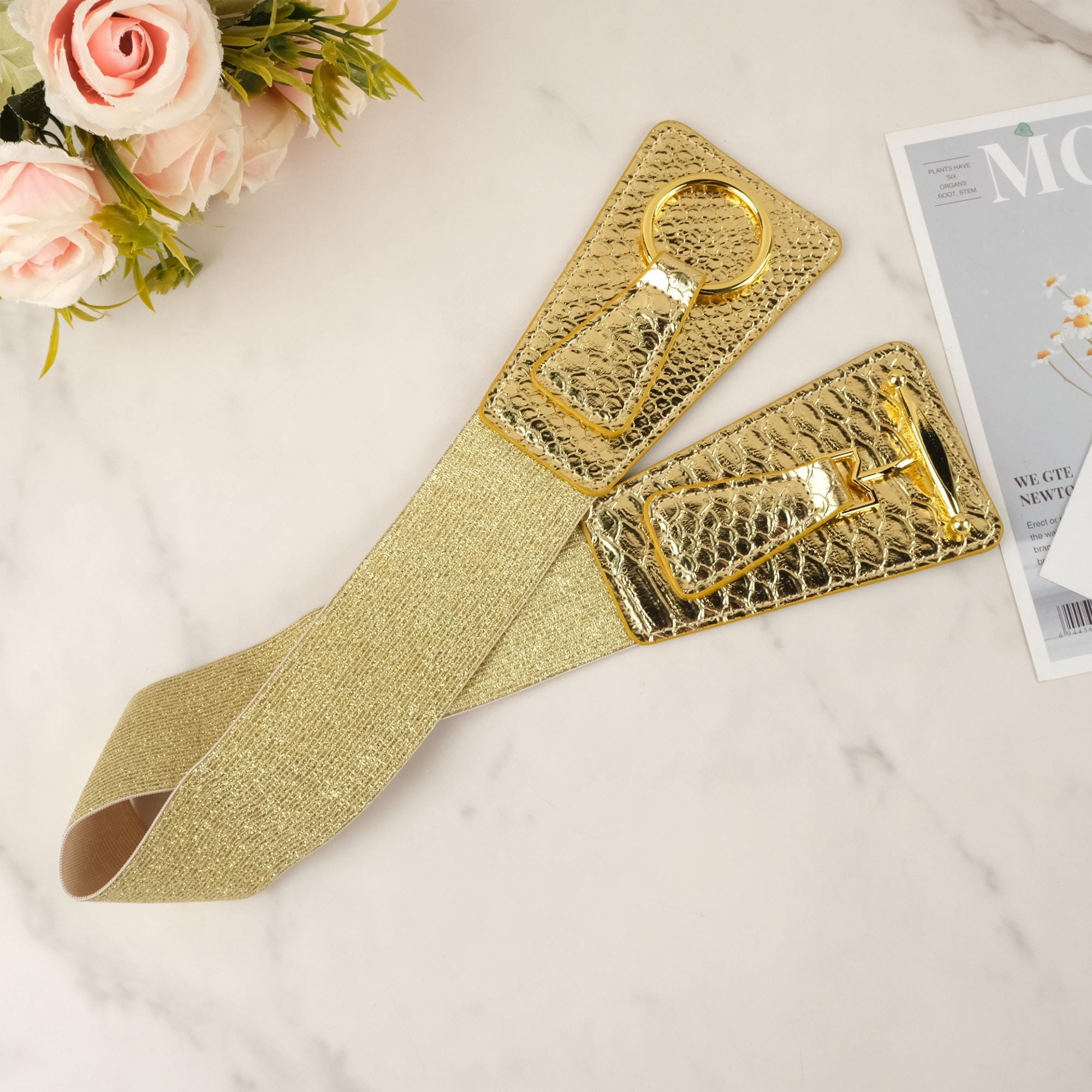 Gold Buckle Women display picture 3