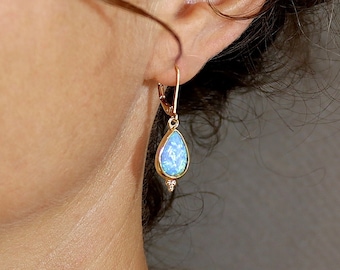 Blue Opal teardrop gold dangle earring for Woman, Vintage earrings, Boho earring