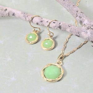 Jade jewelry set, Green Jade gold earrings and necklace pendant set