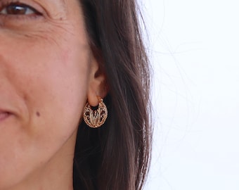Gold filigree huggie hoop earrings