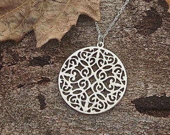 Circle filigree Pendant necklace sterling silver 925