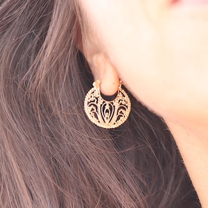 Gold Creolen, Solid 14k Gold filigrane Creolen