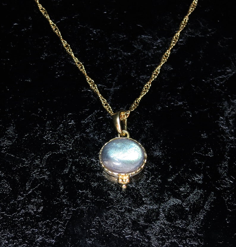 Gold Pendant Boho necklace Labradorite Labradorite Gold Necklace Labradorite Necklace Womens necklace Elegant Pendant Stone Necklace