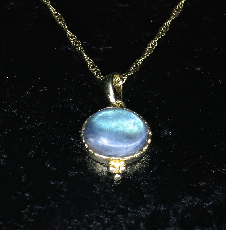 Gold Pendant Boho necklace Labradorite Labradorite Gold Necklace Labradorite Necklace Womens necklace Elegant Pendant Stone Necklace