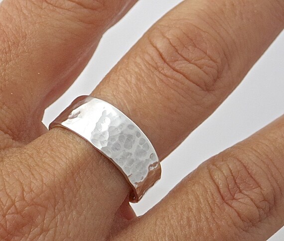 Brede band gehamerde sterling zilveren ring Sieraden Ringen Banden 